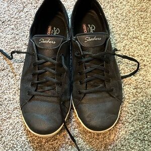 Skechers black loafer